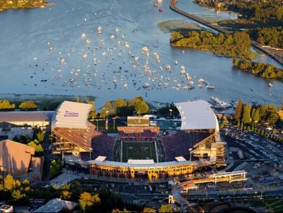 UW Huskies v. Fresno State - 2 Tickets