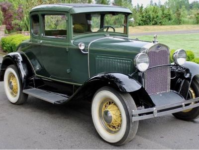 Antique Car Ride to The Tides Tavern for Lunch