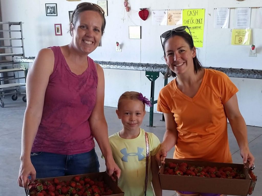 A Berry Good Day with Mrs. Beine and Mrs. Schoenauer