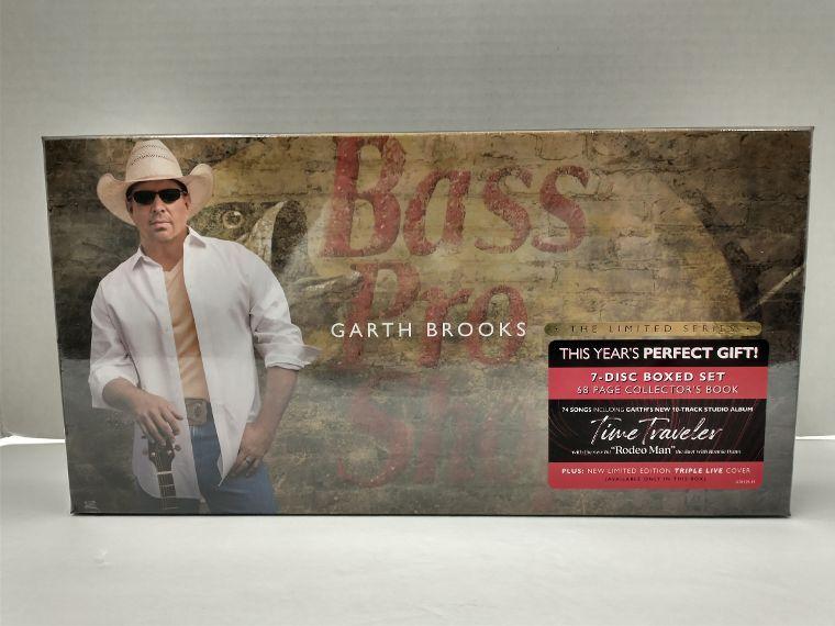 Garth Brooks 7-Disc Boxed Set