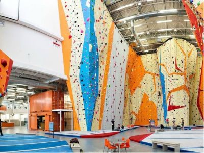 1 month multi-gym family membership with 2 belay lessons
