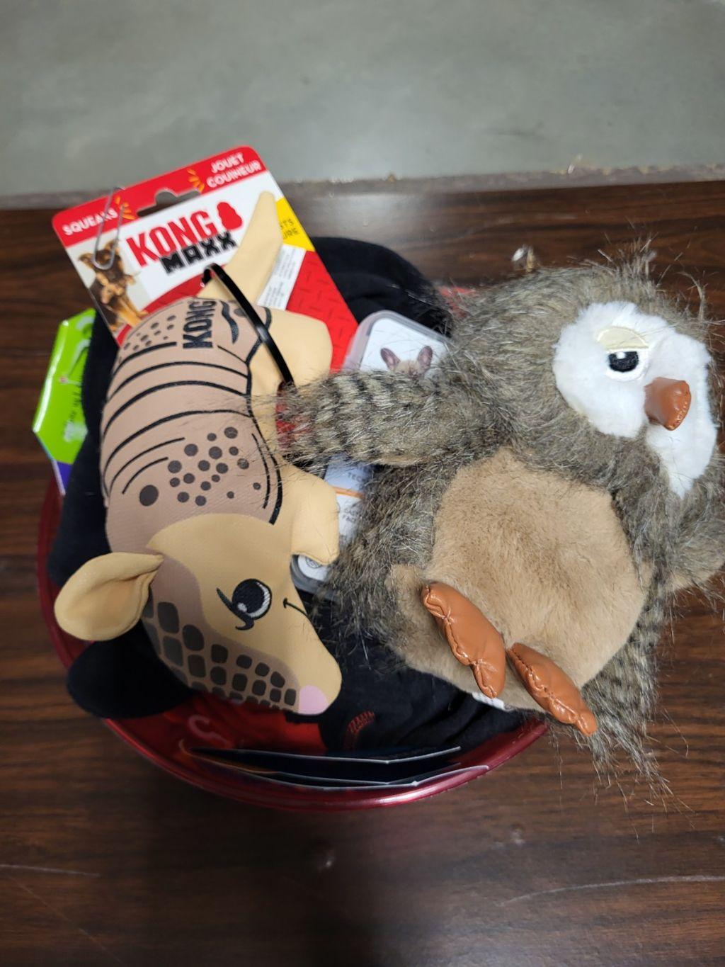 Chuck and Don's Pet Basket