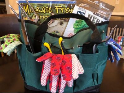 Boukedes - Gardeners Bullfrog Basket