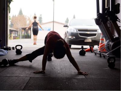 2 Personal Training Sessions with Meg Hamilton of Concord Crossfit