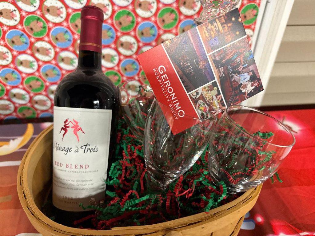 Menage a' Trois + Eat.Drink.Sleep.Play