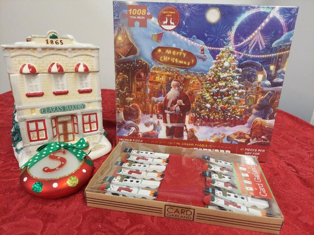 HOLIDAY COOKIE & PUZZLE TIME