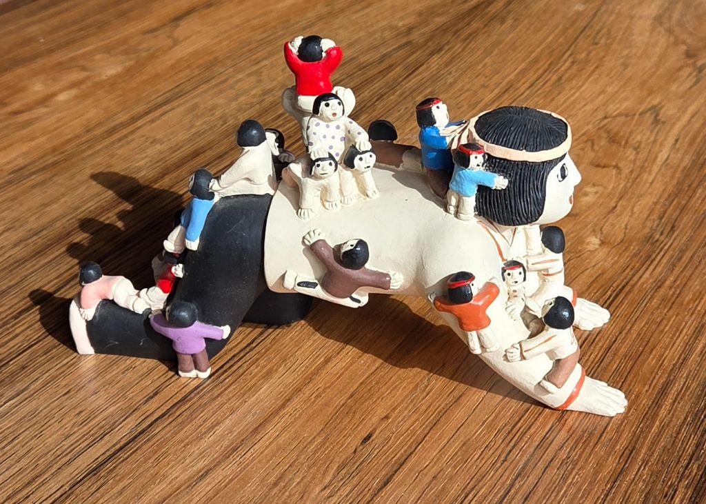 Crawling Storyteller