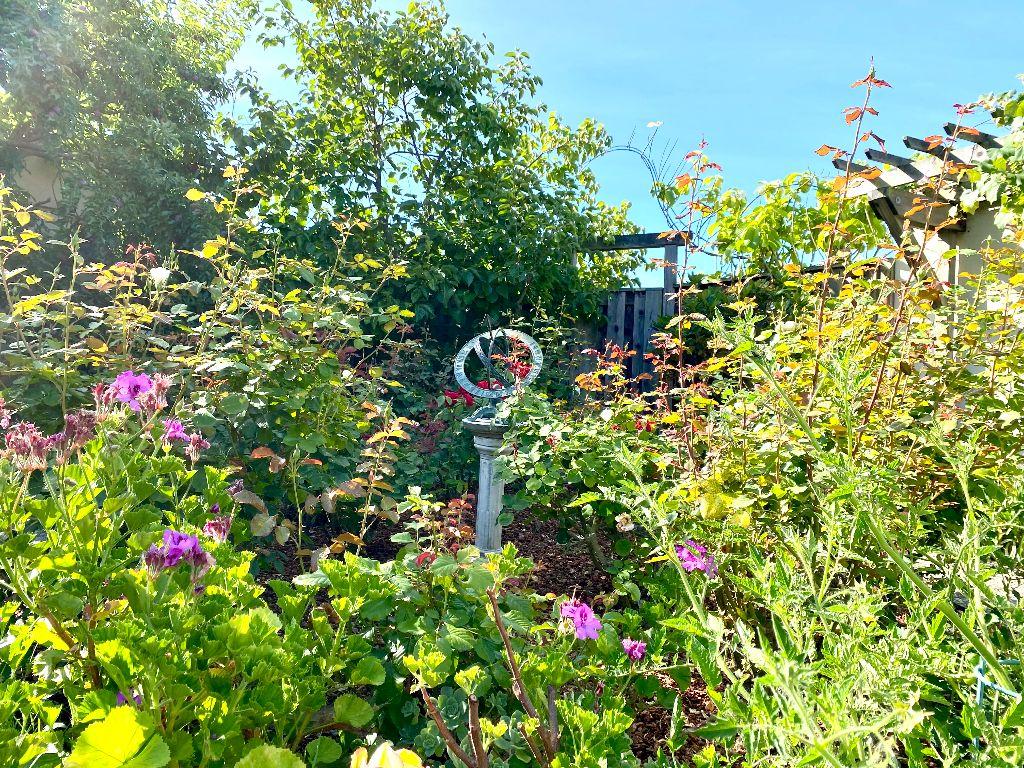 Garden Tour & Champagne Brunch
