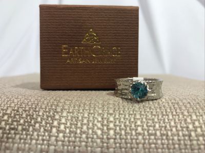 Earth Grace Ring