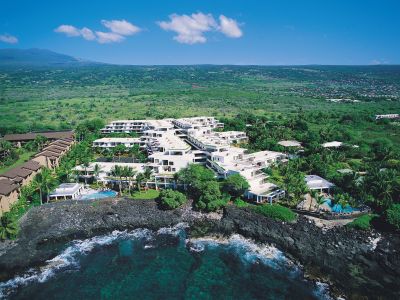 5-Night Stay in 2BD/2BA Oceanfront Condo on the Kona Coast of Big Island Hawaii