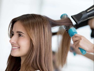 3 Shampoo and Blow Dry Packages with Linda at Avuva Salon
