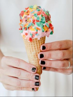 Manicures and Ice Cream/Frozen Yogurt with Maestra Loza