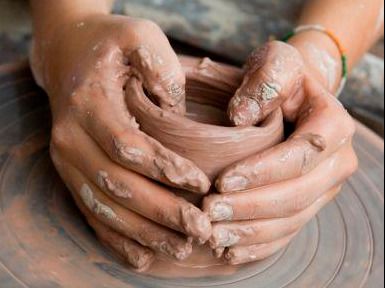 Backyard Pottery Party for you and 3 friends with Maestra Timinsky