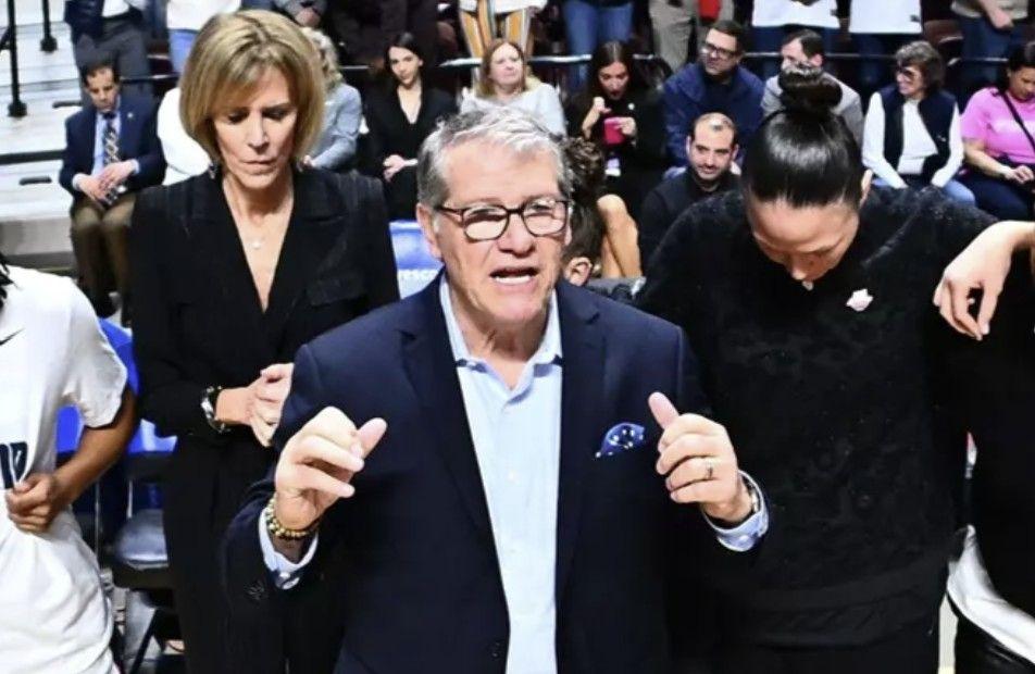 Women's Basketball - 2 Lower Arena Seats for a 2025-...