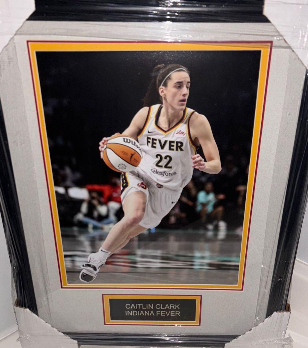 Caitlin Clark Action Photo