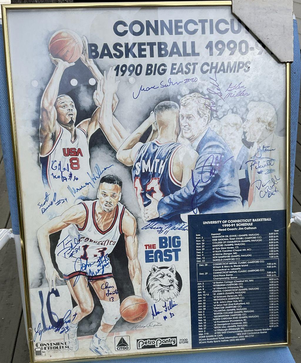 UConn Men’s Basketball 1990-1991 autographed S...