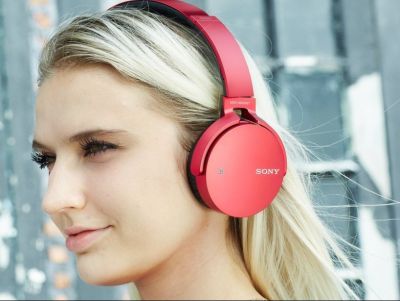 SONY EXTRA BASS Wireless Headphones