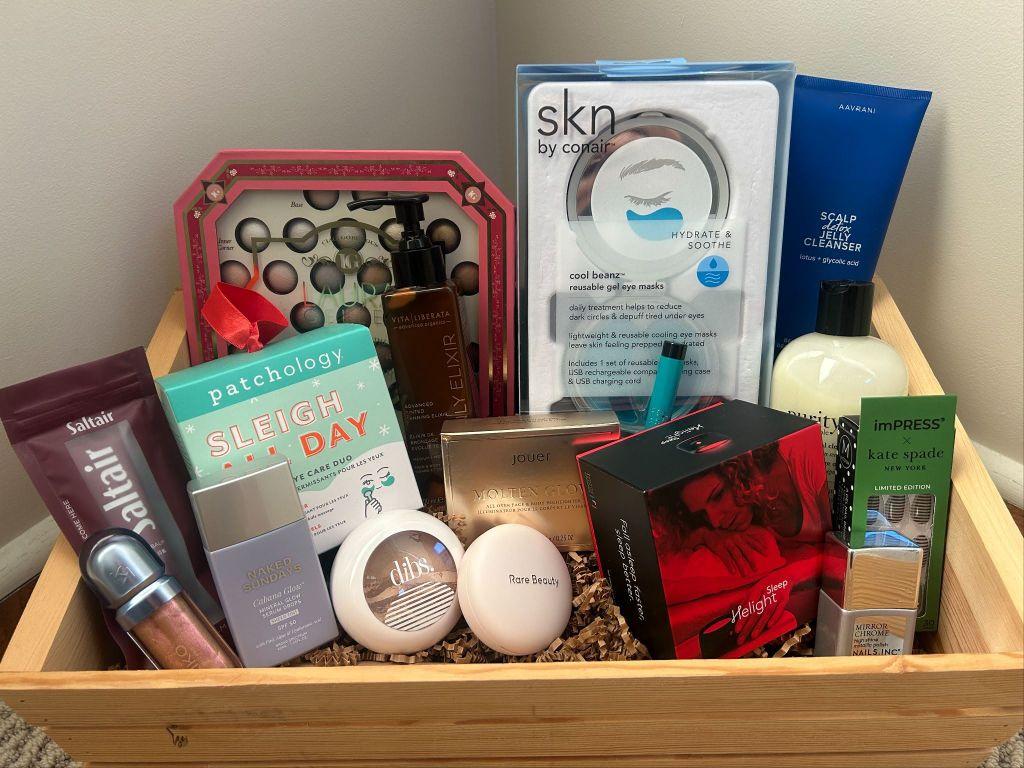GLOW & BRONZE BEAUTY BASKET