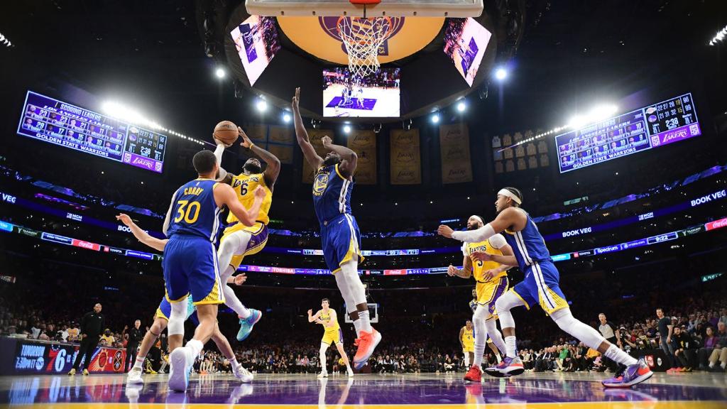 LAKER GAME DAY GETAWAY - WITH HOTEL